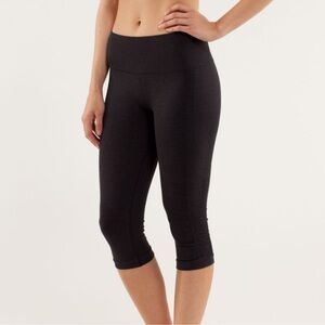 Lululemon In The Flow Crop In Black